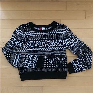 Black and White Cropped Sweater